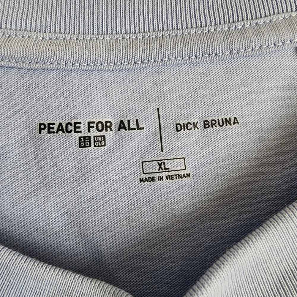 Uniqlo Light Blue Womens Tee with Bunny and Globe - Picture 2 of 3